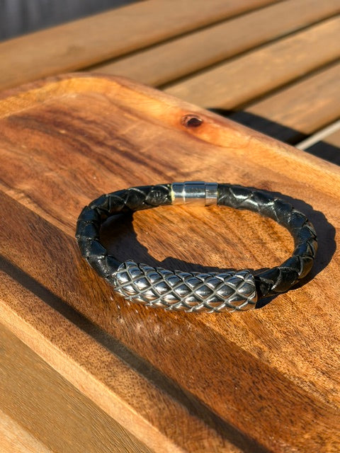 Harbel Wristwear