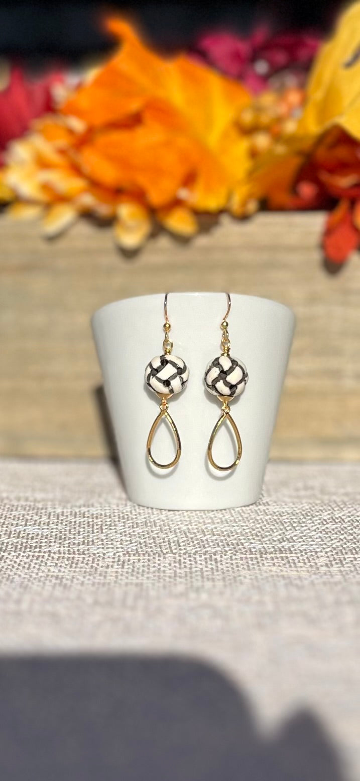 Danshui Earrings