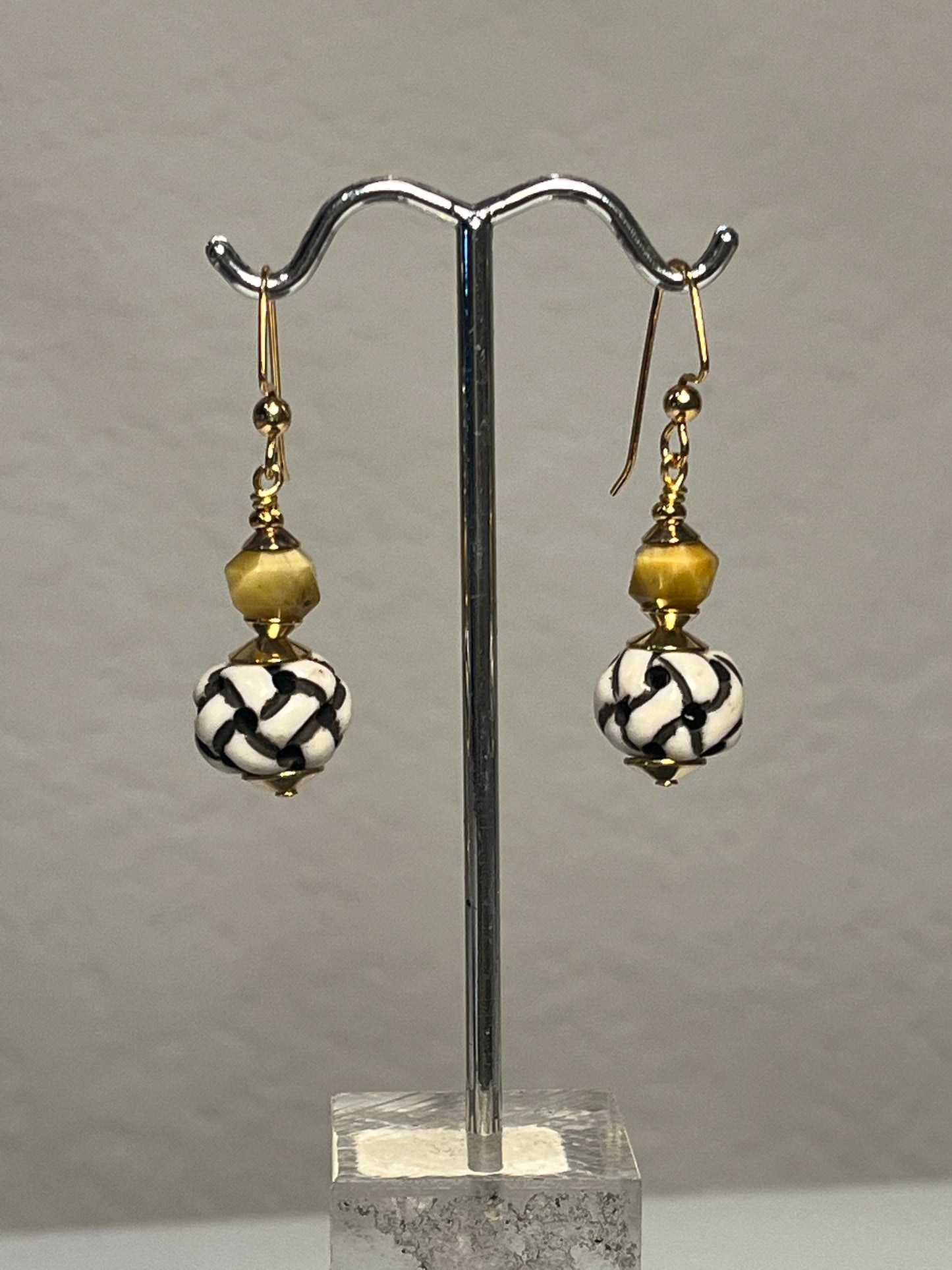 Pineapple Prayer Earrings