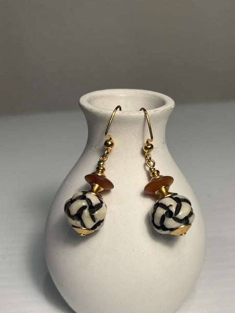 Gemucuo Earrings